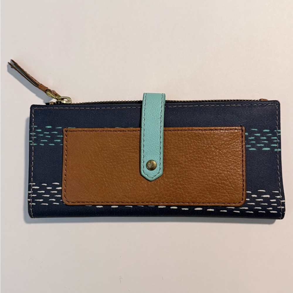 FOSSIL || Emma Zip Wallet - Picture 5 of 16